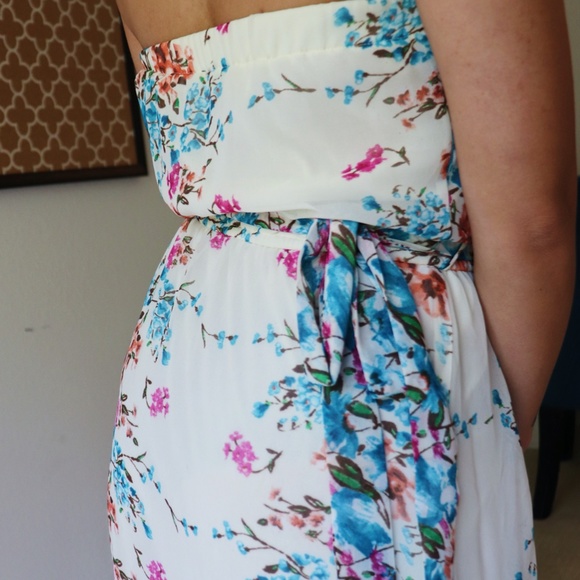 Foreign Exchange Blue and White Floral Maxi Dress - Picture 6 of 11